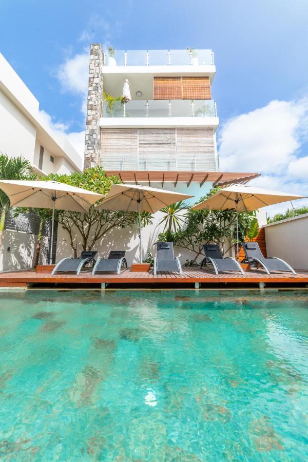 Beachcove Pereybere Beach Esterno foto